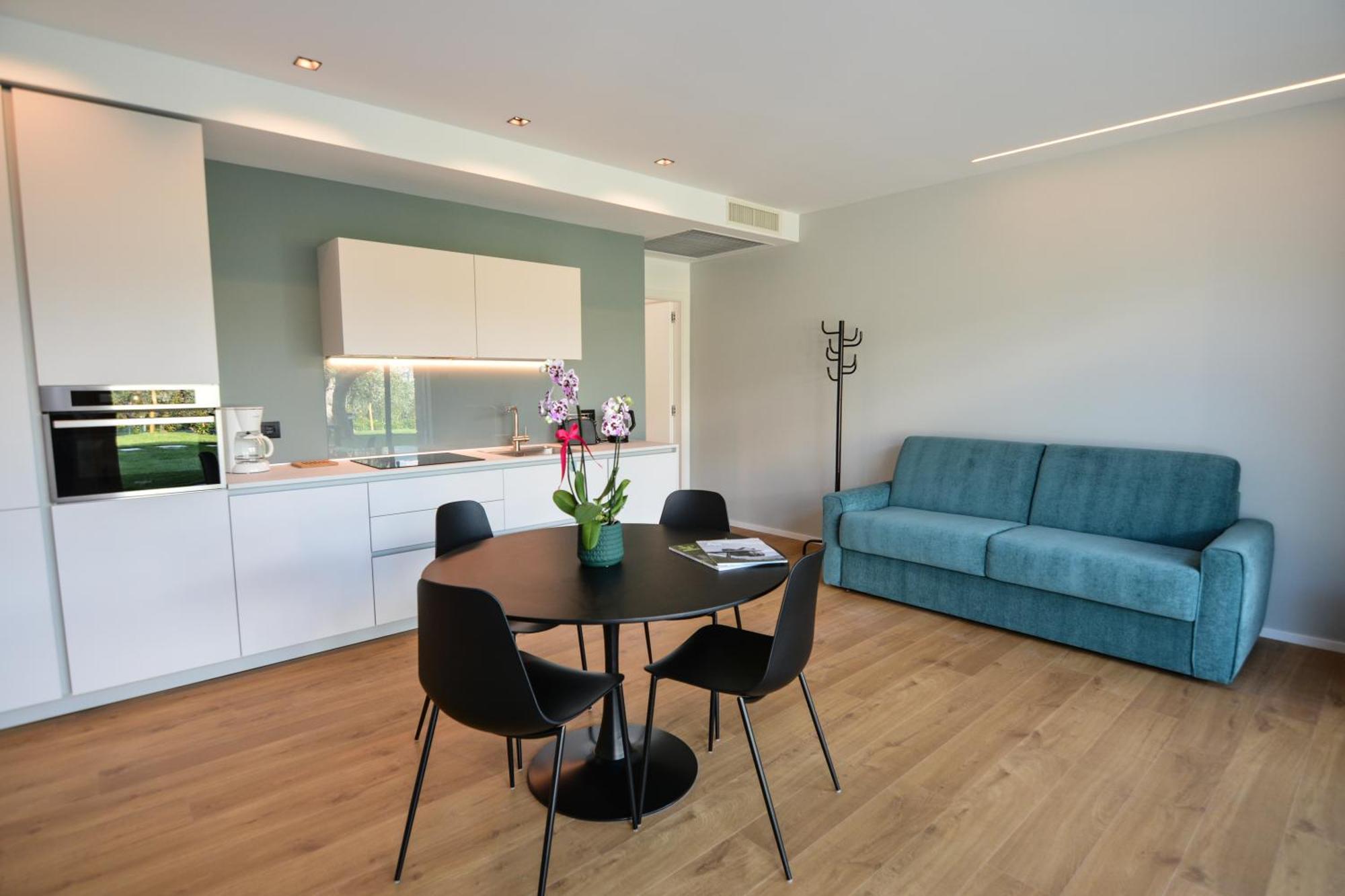 Olivo Luxury Apartments มัลเชซิเน ภายนอก รูปภาพ