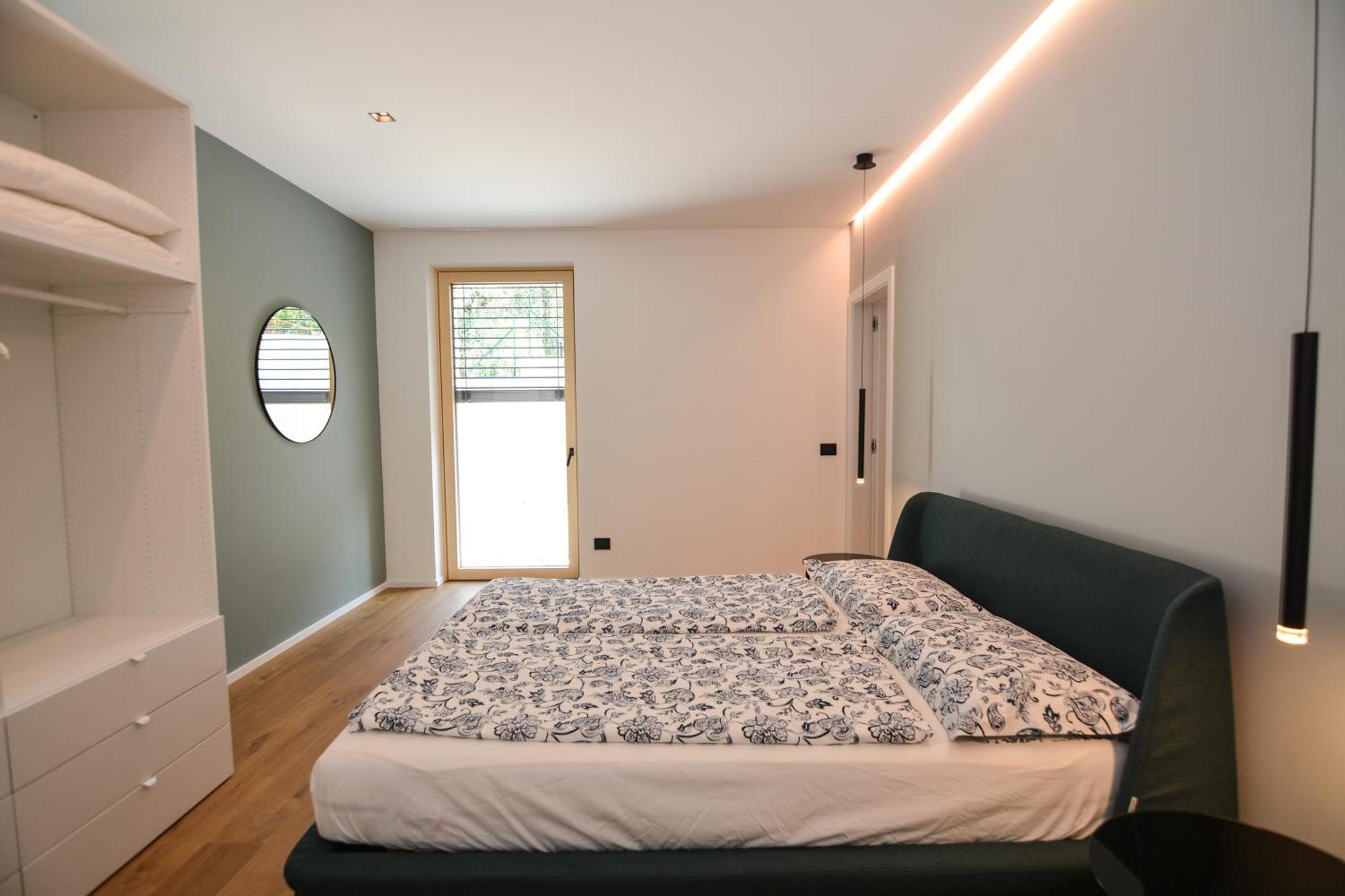Olivo Luxury Apartments มัลเชซิเน ภายนอก รูปภาพ